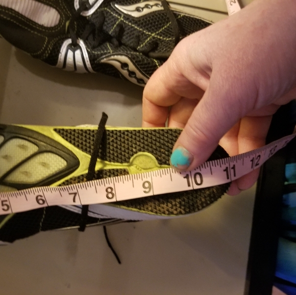 Saucony womens Endorphin athletic track & field rugby cleats running shoes - Picture 4 of 9